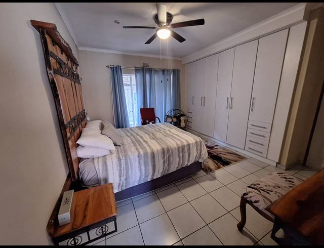 4 BEDROOM HOUSE FOR SALE IN VANDERBIJLPARK SE 6